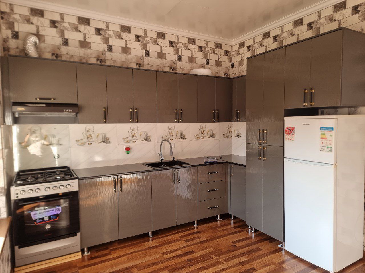 Набор кухонной мебели